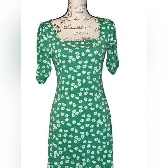 ALL IN FAVOR Floral Print short sleeve Midi Dress square neckline size XS - Picture 1 of 11